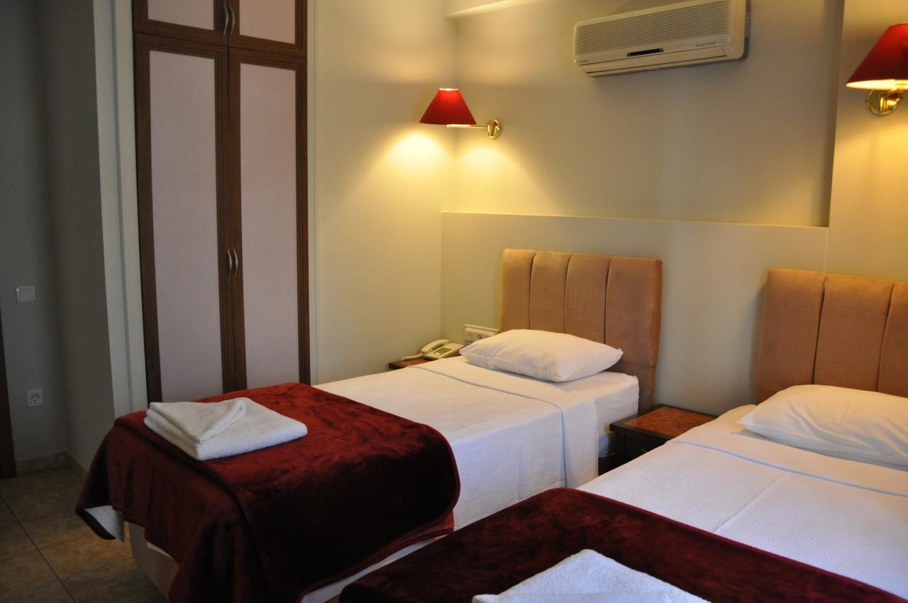 Mr. Dim Exclusive Apart Hotel Гьочек Екстериор снимка