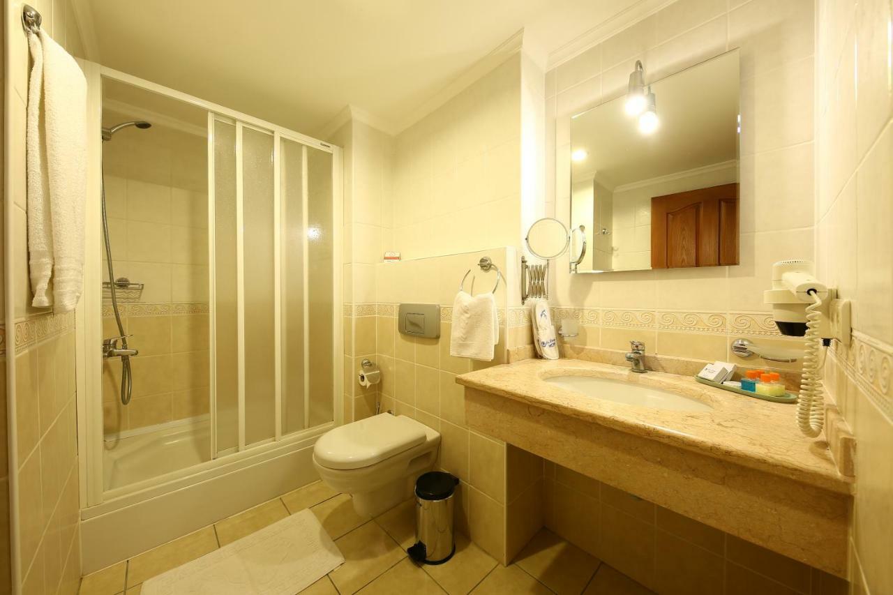Mr. Dim Exclusive Apart Hotel Гьочек Екстериор снимка
